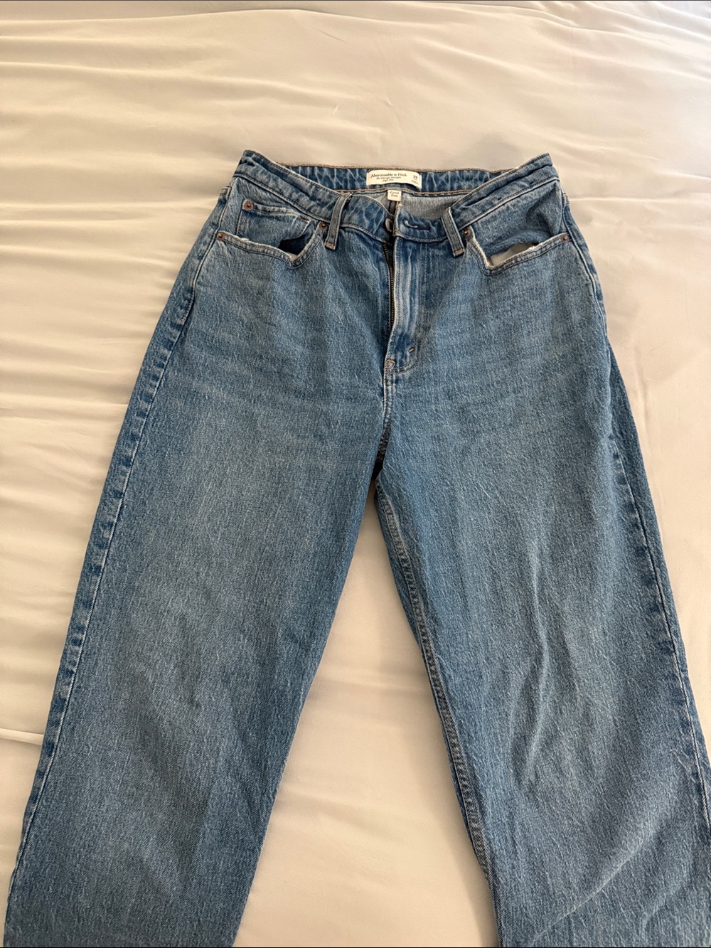 Abercrombie & Fitch High-Rise Medium Blue Straight Jeans